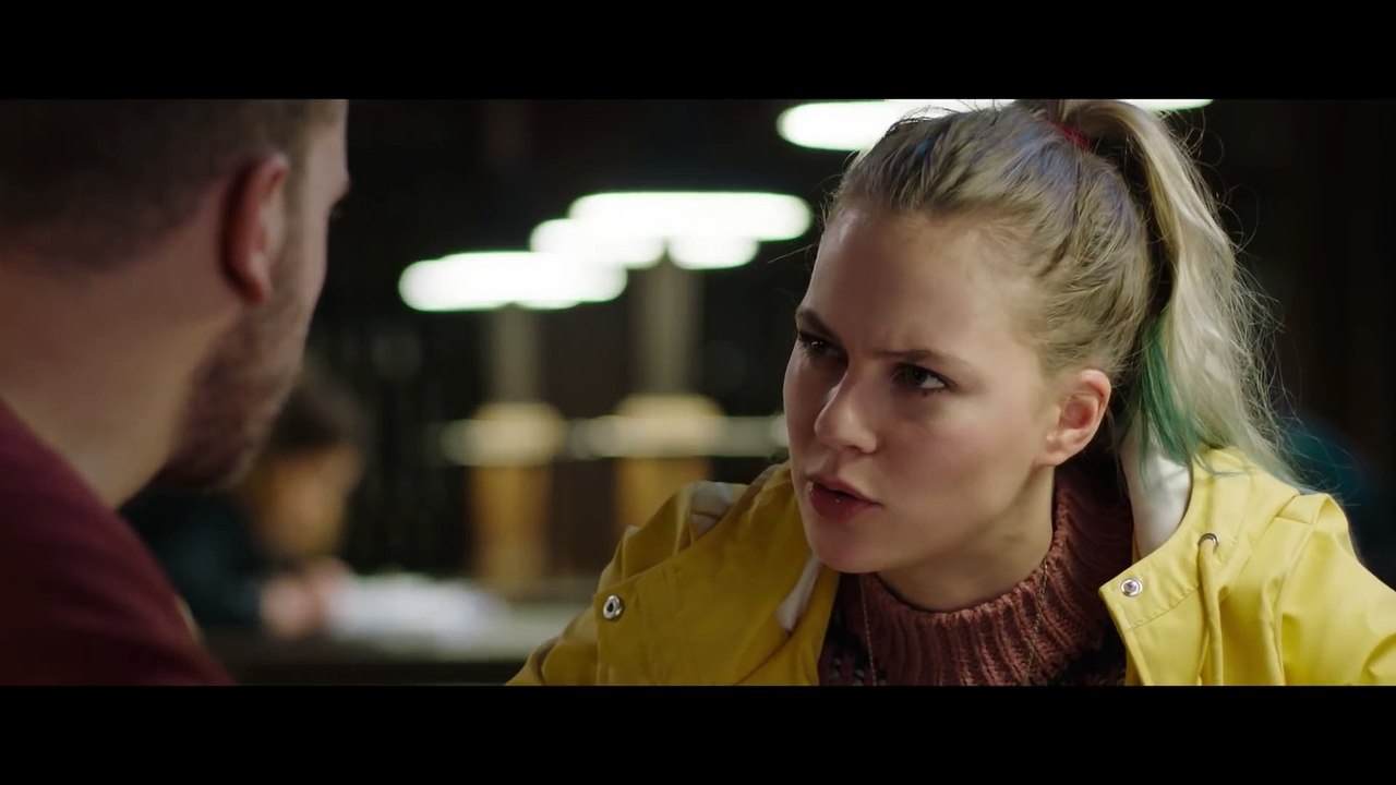 HELLO AGAIN EIN TAG FÜR IMMER