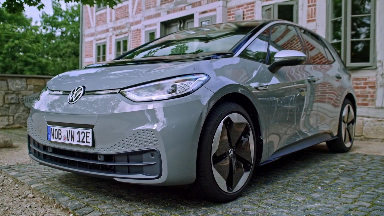 Der neue Volkwagen ID.3 1st Edition - VW Naturstrom für nachhaltiges Heimladen und Vergünstigungen bei We Charge