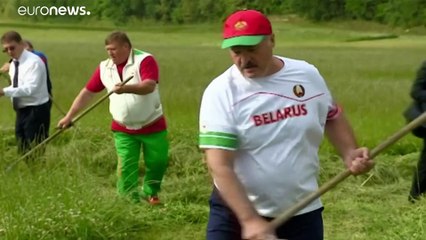 Kelet és nyugat között billeg Lukasenka