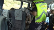 İstanbul İl Jandarma Komutanlığı ekipleri otobüs ve taksileri denetledi
