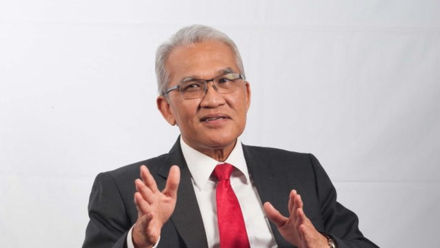 Nasir replaces Nazir Razak as CIMB group chairman