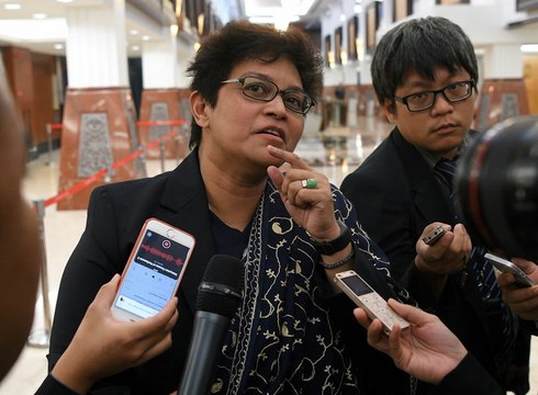 Azalina welcomes Parliamentary Services Act