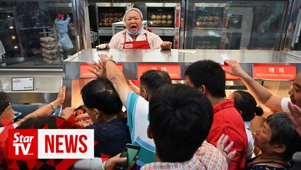 Customer chaos as China's first Costco shop opens