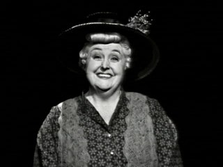 Tessie O'Shea - London (Is A Little Bit of All Right)/What Ho, Mrs. Brisket (Live On The Ed Sullivan Show, December 22, 1963)