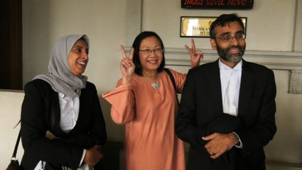 Video herunterladen: Court rules in favour of Maria Chin, orders Jamal Yunos to pay RM300K