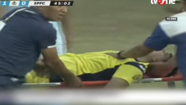 Indonesia's goalkeeper dies of trauma after colliding with his team-mate