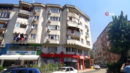 Öz ablasını 9 yerinden bıçakladı