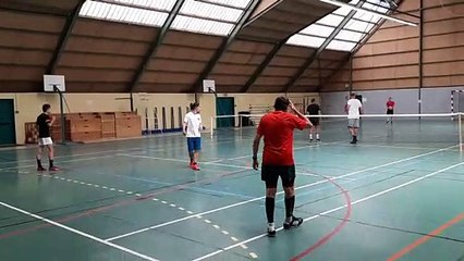 L'ancien footballeur pro Mathieu Bodmer signe avec les Pirates, le club de tennis ballon d'Évreux