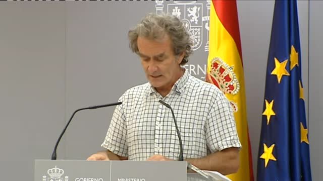 Simón: Hasta que no tengamos una transmisión comunitaria no controlada no se puede llamar segunda ola