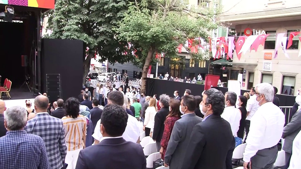 Kültür ve Turizm Bakanı Ersoy: “Misafirlerimizin güvenli bir ortamda sanatla buluşturmayı hedefliyoruz”