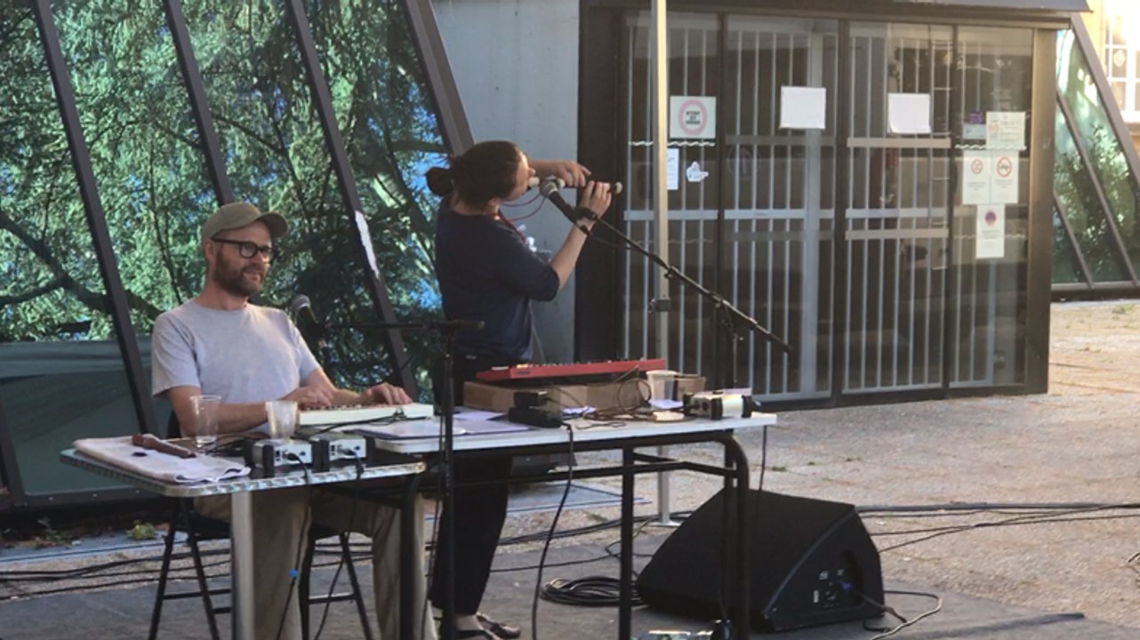 Sons et ton décalés au concert de Trotski Nautique à Coutances