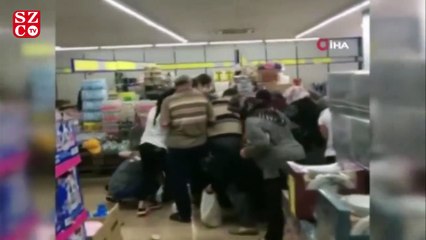 30 kuruşluk kavanoz kapağı için birbirlerine girdiler