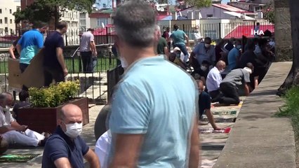 Trabzonlular Ayasofya'ya klasik mihrap ve camilere asılan hat takımı istiyor