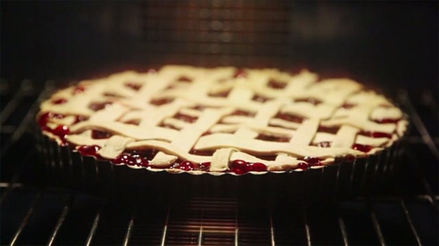 10 Smart Tricks to Make Every Homemade Pie Your Best Ever, According the Experts