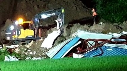 곡성 산사태 3명 사망...추가 구조 일시 중단 / YTN