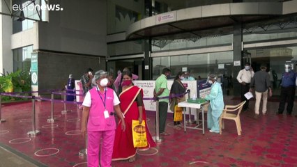 Индия: больше двух миллионов заразившихся