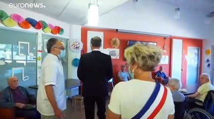 Covid-19 : une ville de 32 000 habitants sous cloche en Espagne, hausse du nombre de cas en France