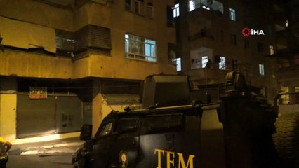 Diyarbakır’da bir eve el yapımı patlayıcı atıldı