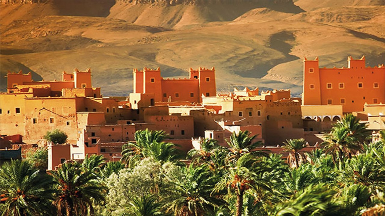 Cô gái trẻ "dấn thân" vào sân khấu rap ở Morocco | VTC