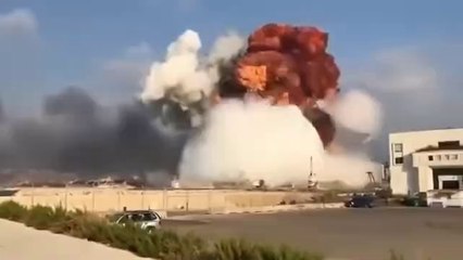 Beirut  Explosion catches cyclist on the road