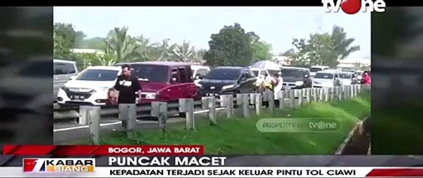 Puncak Macet, Keluar Pintu Tol Ciawi Numpuk Kendaraan