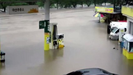 이틀 새 남부 500mm 이상 폭우...밤부터 중부 강한 비 / YTN