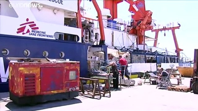 La paura del contagio da coronavirus accende la fobia dei migranti