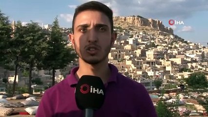 Harçlıklarını biriktirdi, aldığı hurda parçalarla kendi otomobilini yaptı