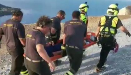 Lipari - Soccorso giovane infortunato su cima del cratere (08.08.20)