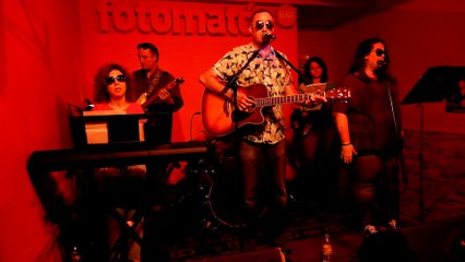 Nieve Sandía - Bratislava (Directo Presentación Fotomatón Bar Madrid)