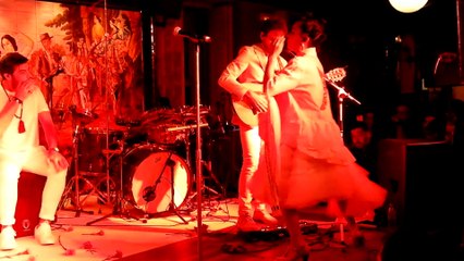 Fuel Fandango - Estamos Solos (Directo Presentación 'Origen' en Villa Rosa)