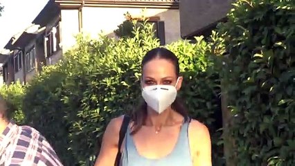 Eva González deslumbra con un posado en sus vacaciones