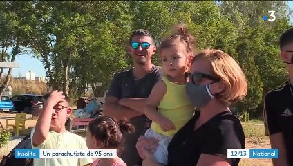 Insolite : un premier saut en parachute... à 95 ans