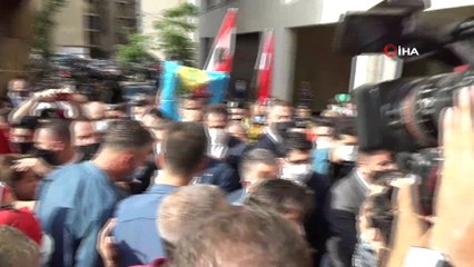 - Cumhurbaşkanı Yardımcısı Oktay ve Dışişleri Bakanı Çavuşoğlu, Beyrut’ta Türklerin yaşadığı mahalleyi ziyaret etti