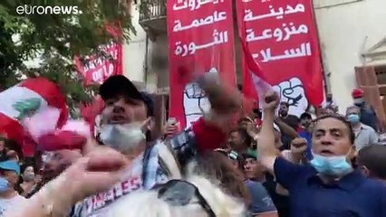 Dans la rue, des milliers de Libanais demandent des comptes à leurs dirigeants