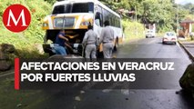 Lluvias dejan inundaciones y derrumbes en Veracruz