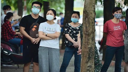 Thi tốt nghiệp THPT 2020: Phụ huynh thấp thỏm lo lắng