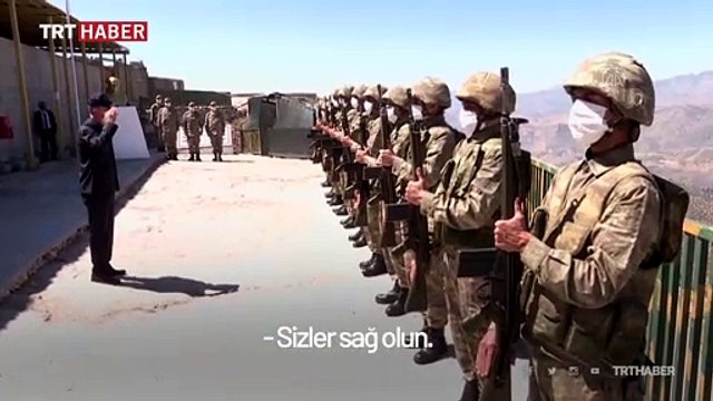 Milli Savunma Bakanı Akar Irak sınırında