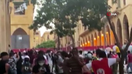 - Lübnan'daki protestolar 2. gününde devam ediyor