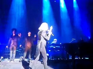 VERONIQUE SANSON  - DIGNE DINGUE DONC - PARIS Pleyel