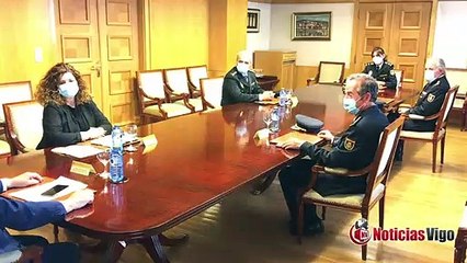 Losada traslada aos novos mandos policiais de Vigo, Santiago e Monforte a preservar a seguridade