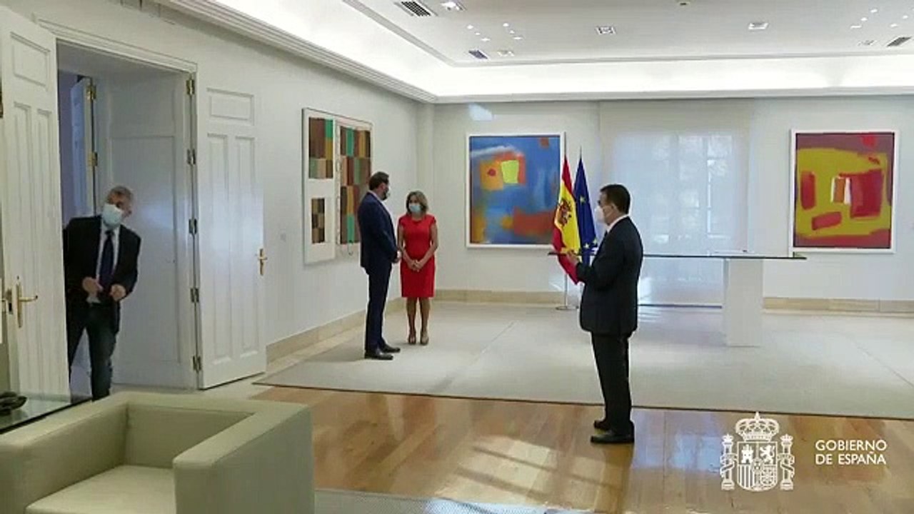 Sanchez asina o acordo coa FEMP pra impulsar o papel dos concellos na reconstrucion social-economica