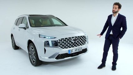 Hyundai Walk - The New Hyundai Santa Fe with Andrea Manglaviti