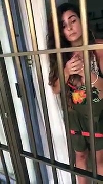 Alucinante el descaro con el que actúan los okupas, vean este vídeo y comprueben lo sinvergüenzas que son ellos y los que los protegen