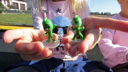 Sophia Isabella Lizaki  Chupa Surprise Chups Pjmasks