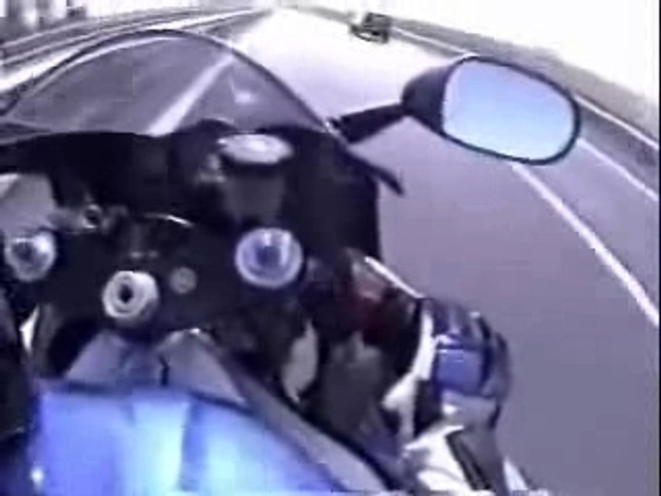 - SPEED BIKE 3 -