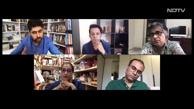 'Credit De Do Yaar'- Bollywood's Top Lyricists Upset About Missing Credits