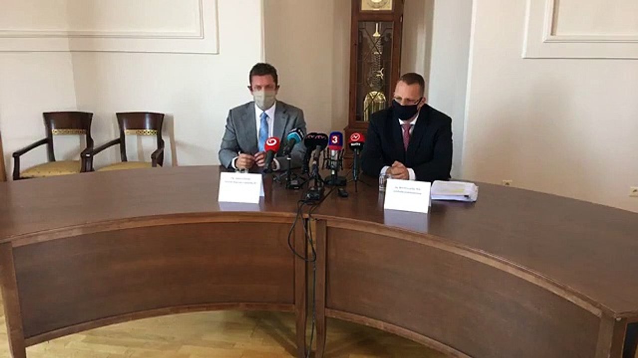 ZÁZNAM: TK ministra dopravy a výstavby SR Andreja Doležala a generálneho riaditeľa Slovenskej pošty Martina Ľuptáka