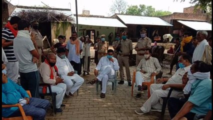 मृतक परिवार से मिलने पहुँचे भारतीय जनता पार्टी के तमाम दिगज्ज नेता