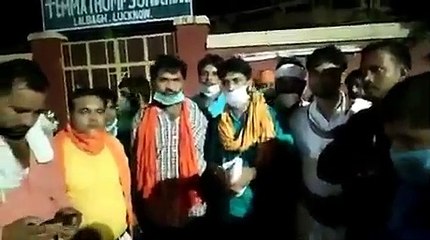 108 और 102 एंबुलेंस सेवा के कर्मचारी हड़ताल पर